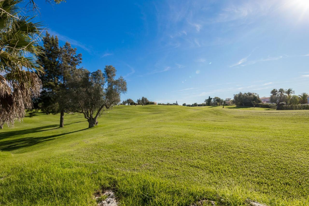 Peaceful 4Br Villa On Gramacho Golf Resort W/ Private Pool Lagoa  Extérieur photo