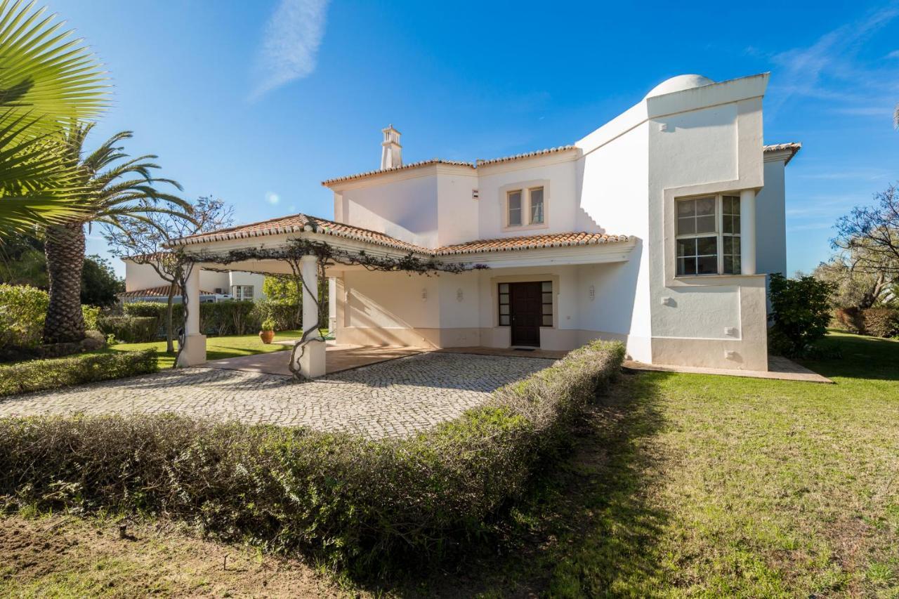 Peaceful 4Br Villa On Gramacho Golf Resort W/ Private Pool Lagoa  Extérieur photo